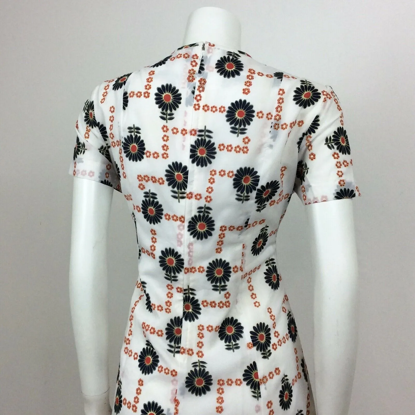 60s VINTAGE WHITE BLACK RED FLORAL FLOWER DAISY PATTERN DRESS 14