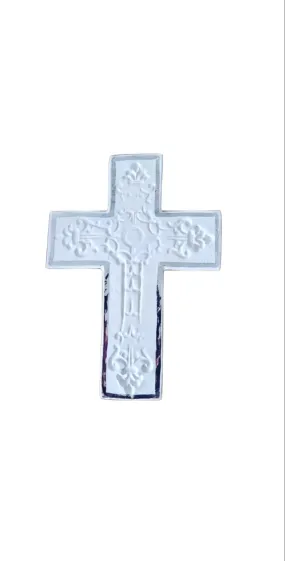 Avignon ceramic wall cross in White and Silver Platinum Avignon ceramic wall cross in White and Silver Platinum