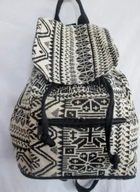 Aztec Mexican Style Rucksack Daytripper BACKPACK BAG WHITE BLACK Blanket Aztec Mexican Style Rucksack Daytripper BACKPACK BAG WHITE BLACK Blanket
