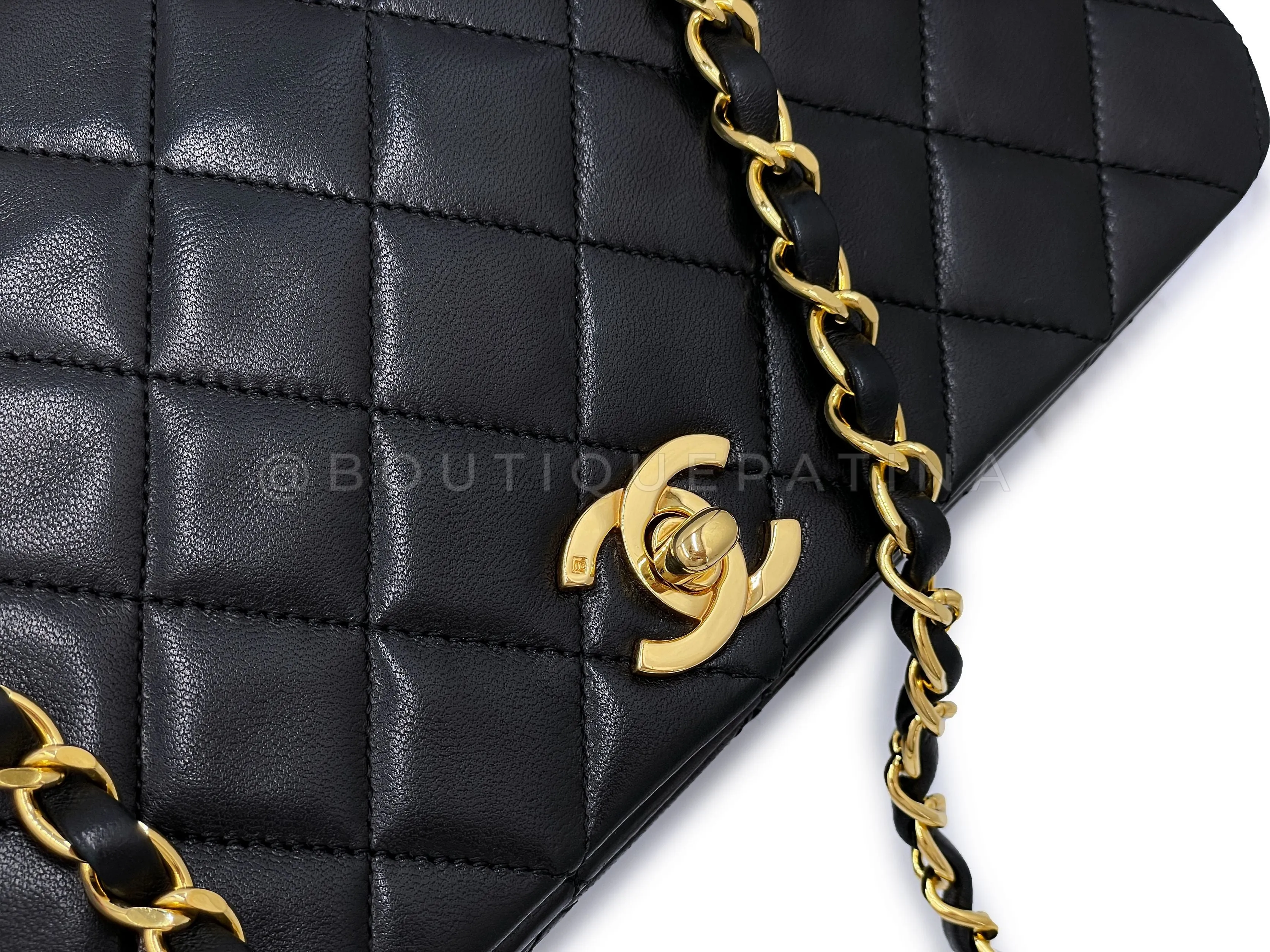 Chanel 1989 Vintage Black Full Flap Quilted Shoulder Bag 24k GHW Lambskin