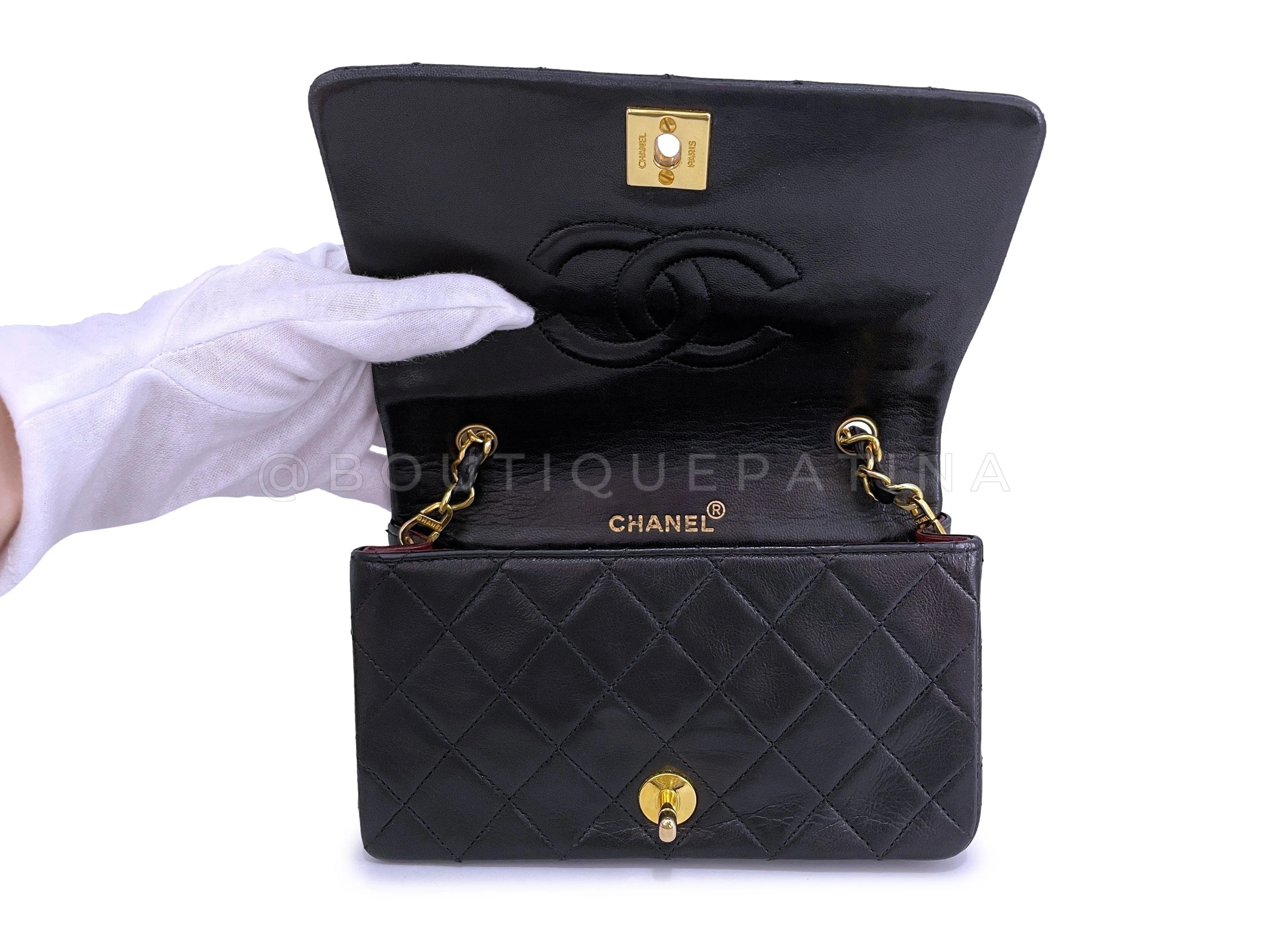 Chanel 1991 Vintage Black Quilted Small Full Flap Bag 24k GHW Lambskin