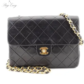 CHANEL Lambskin Small Classic Single Flap Bag CHANEL Lambskin Small Classic Single Flap Bag