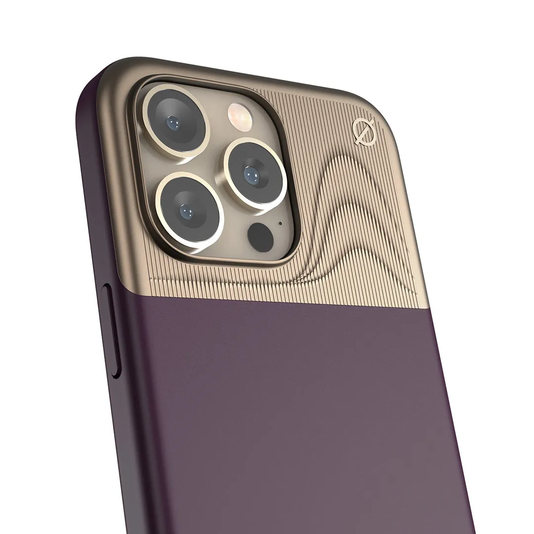 iPhone 15 Pro MagSafe case - Split Silicone powered by Alara, EMF Protection