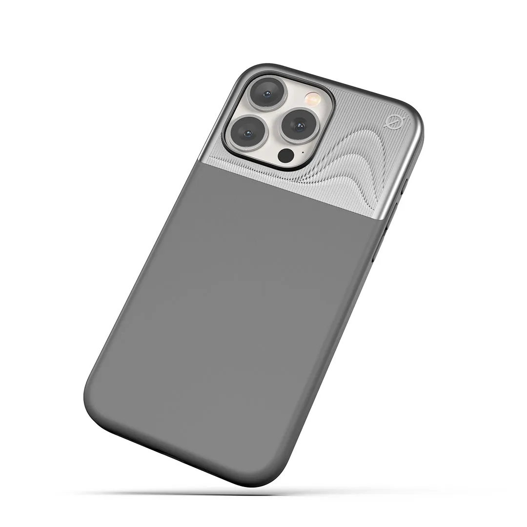 iPhone 15 Pro MagSafe case - Split Silicone powered by Alara, EMF Protection