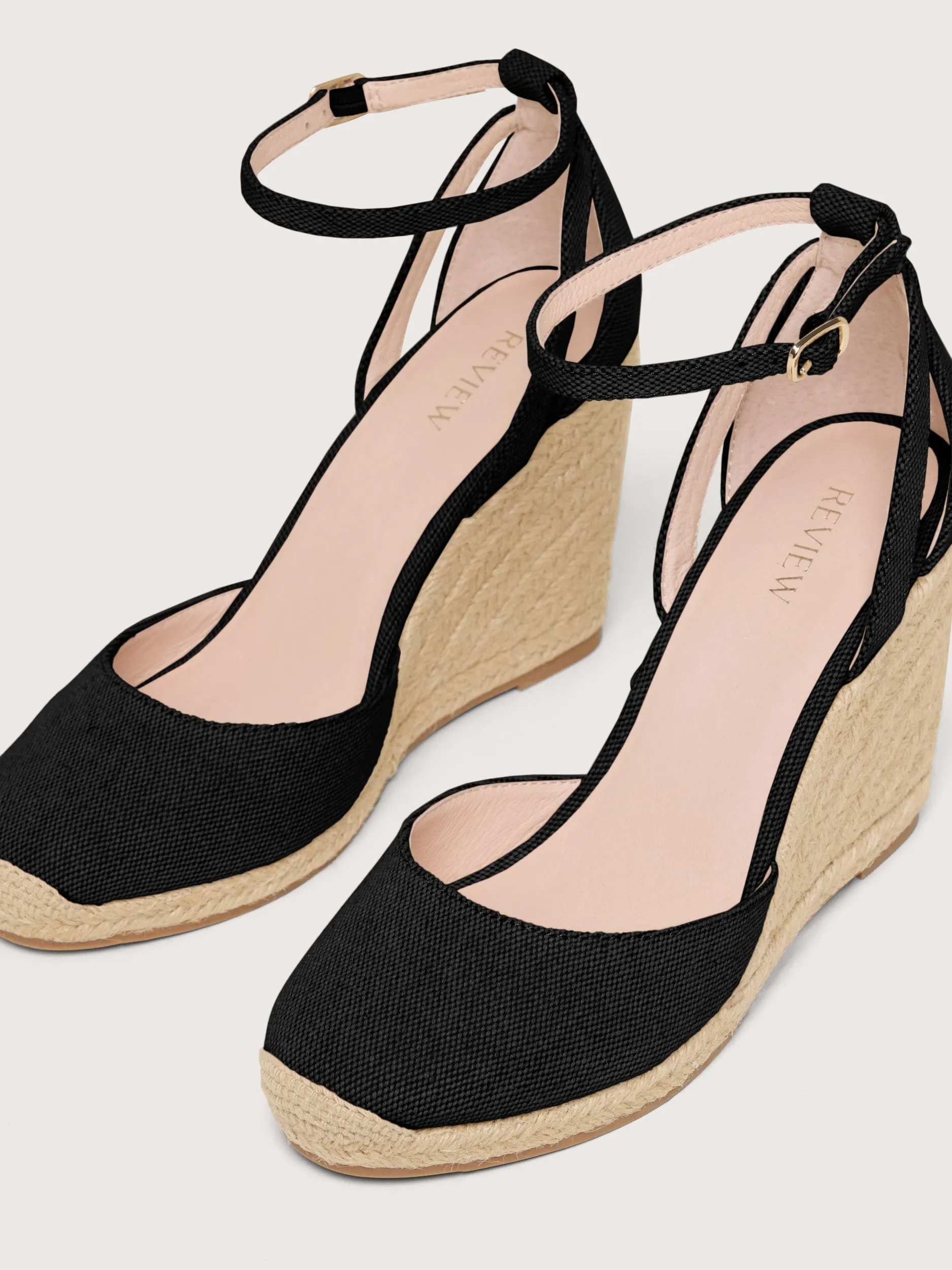 Joelle Wedge