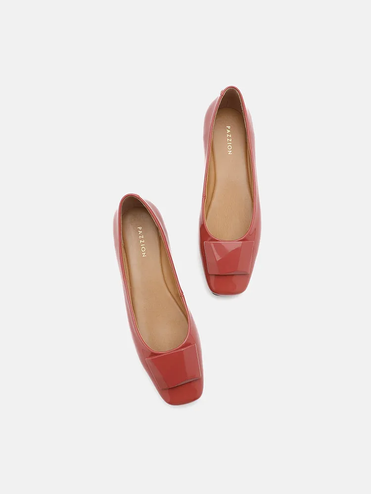 Larisa Monotone Buckle Patent Covered Flats