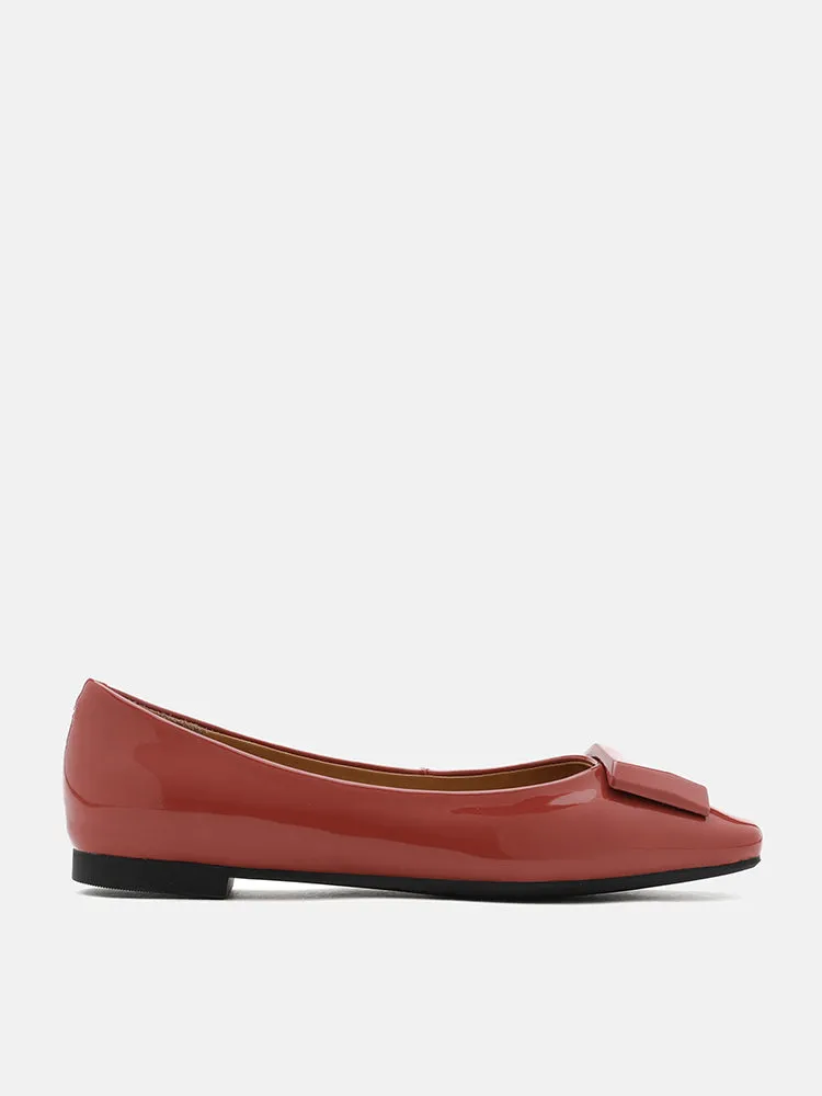 Larisa Monotone Buckle Patent Covered Flats