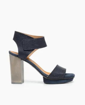 Leggy Heel Leggy Heel