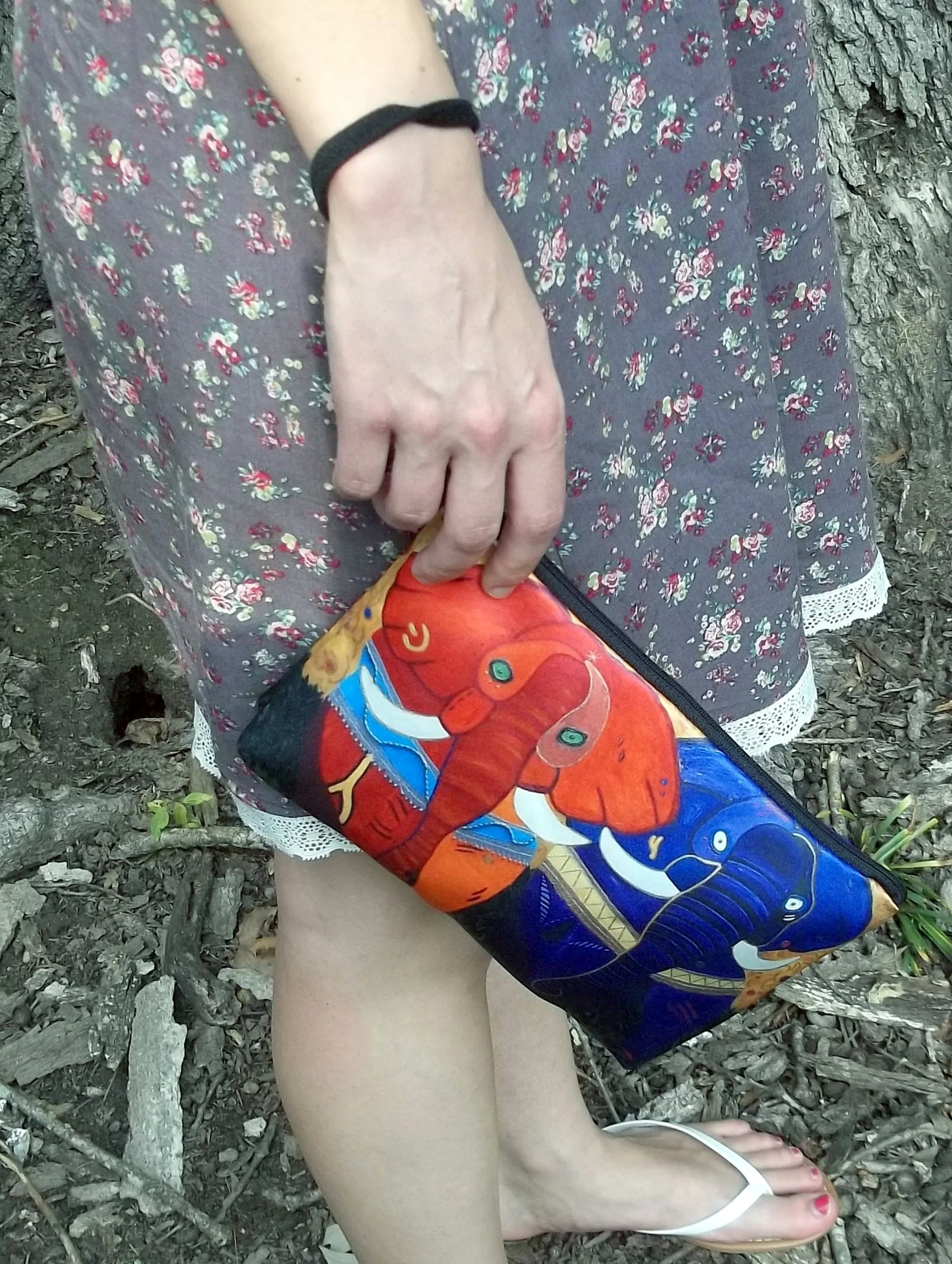 Sloth Paw Pouch- Leisurely Life
