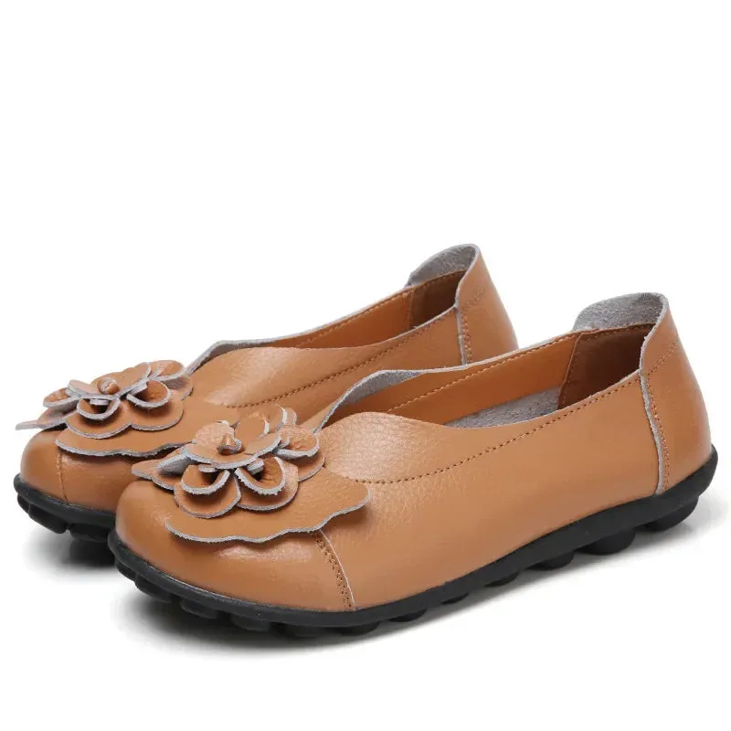 Summer Soft Genuine Leather Flat Slip On Loafers Women Ladies Shoes with Flowers for Nurse Mother Working Walking Driving